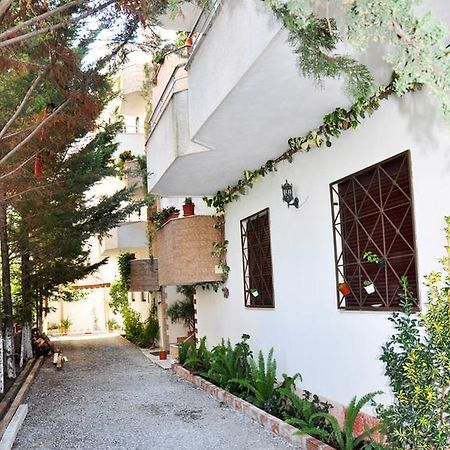 Tafilaj Apartments ドゥラス エクステリア 写真