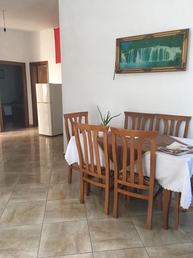 Tafilaj Apartments ドゥラス エクステリア 写真