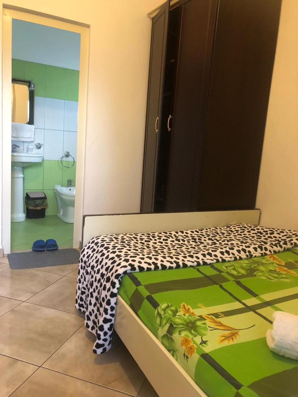 Tafilaj Apartments ドゥラス エクステリア 写真