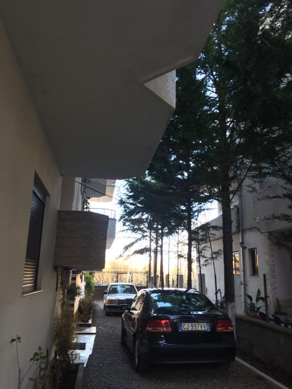 Tafilaj Apartments ドゥラス エクステリア 写真