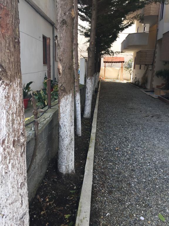 Tafilaj Apartments ドゥラス エクステリア 写真