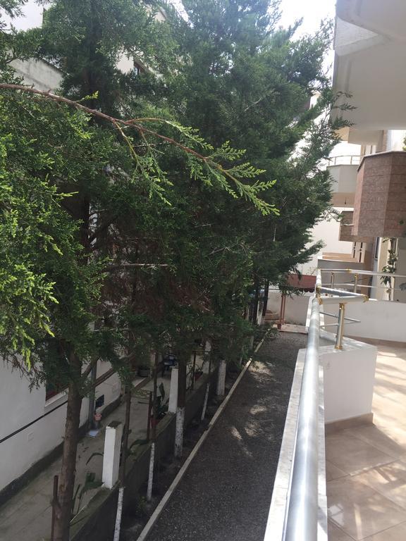 Tafilaj Apartments ドゥラス エクステリア 写真