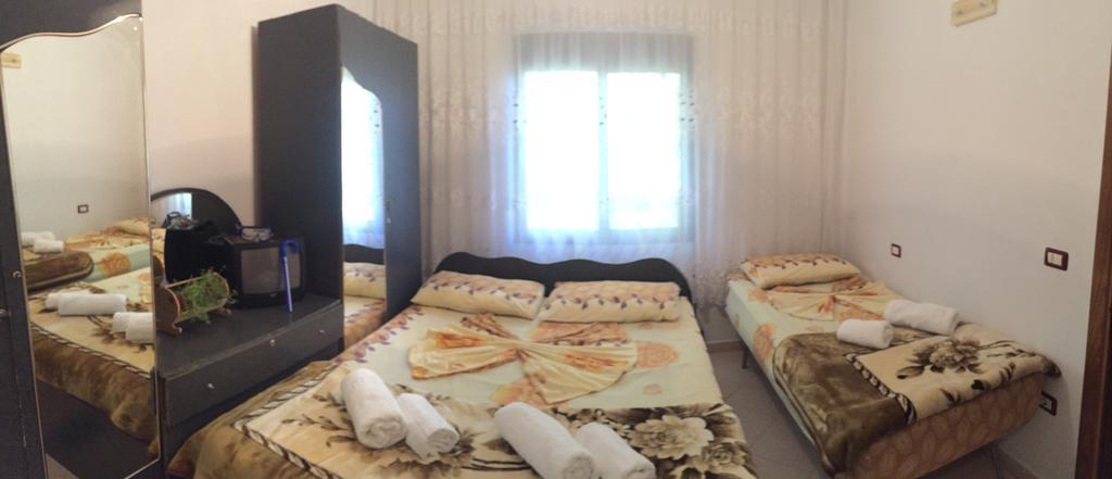 Tafilaj Apartments ドゥラス エクステリア 写真