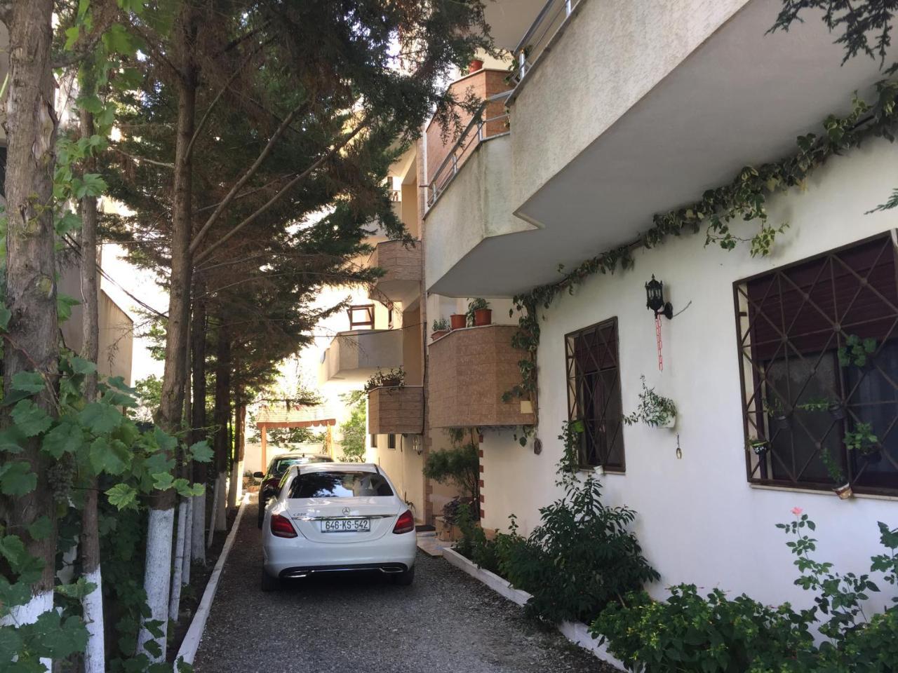 Tafilaj Apartments ドゥラス エクステリア 写真